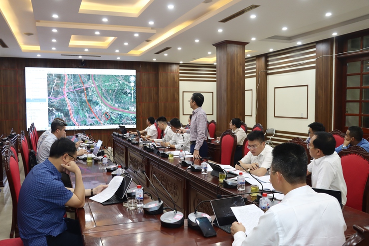 Xã Phú Xuyên kiểm điểm tiến độ công tác giải phóng mặt bằng và triển khai các dự án trên địa bàn- Ảnh 2.