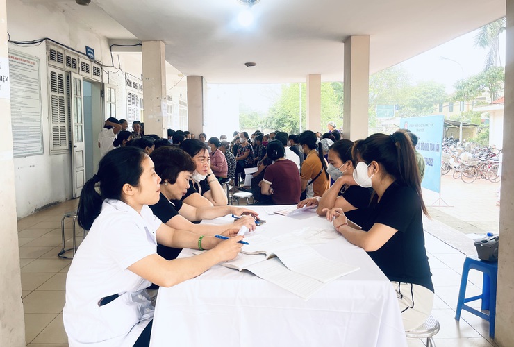 Xã Phúc Lộc tổ chức triển khai Chiến dịch truyền thông lồng ghép cung cấp dịch vụ chăm sóc sức khỏe sinh sản-kế hoạch hóa gia đình- Ảnh 2.