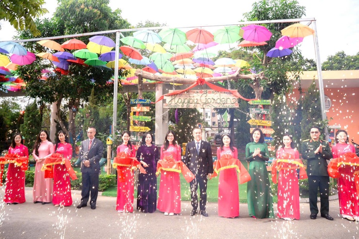 BÀI VIẾT TUYÊN DƯƠNG TẤM GƯƠNG TIÊU BIỂU 
TRONG PHONG TRÀO “HỌC TẬP VÀ LÀM THEO TƯ TƯỞNG, ĐẠO ĐỨC, PHONG CÁCH HỒ CHÍ MINH”
(Giai đoạn từ tháng 7/2025 đến tháng 4/2026)
- Ảnh 4.