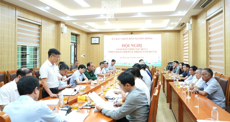 Xã Sơn Đồng giao ban quý I và triển khai nhiệm vụ trọng tâm quý II năm 2026- Ảnh 1.