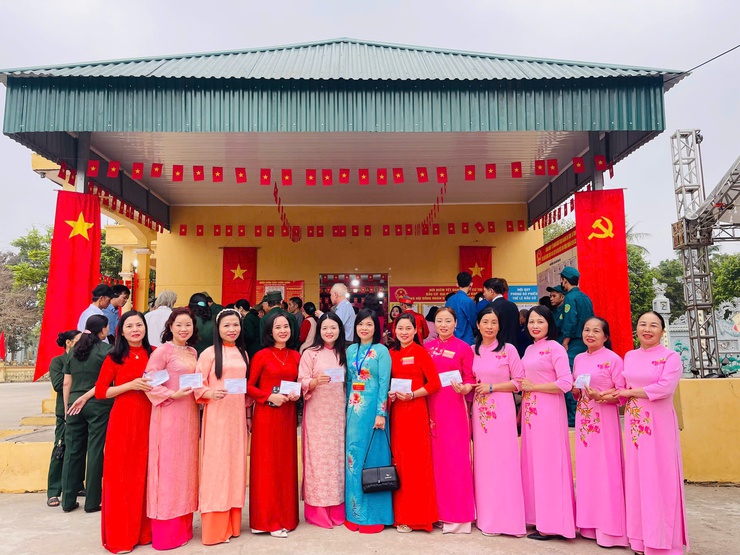 Lan tỏa vai trò phụ nữ Quảng Bị trong xây dựng nếp sống xanh- Ảnh 8.