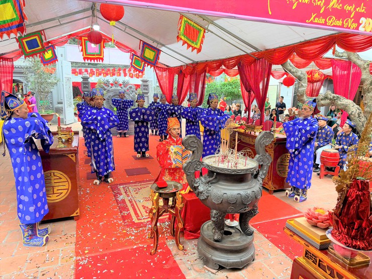 LỄ HỘI TRUYỀN THỐNG ĐÌNH HẬU- Ảnh 5.