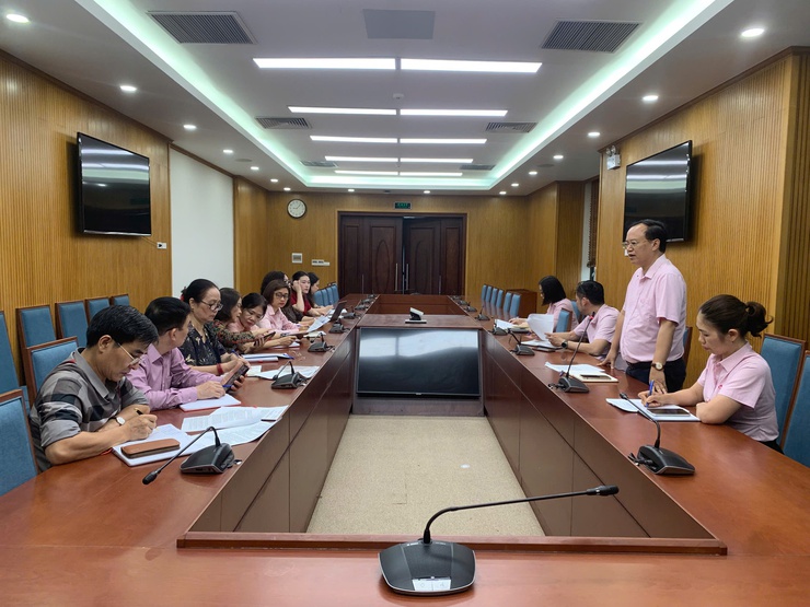 NGÂN HÀNG CHÍNH SÁCH XÃ HỘI ĐỐNG ĐA PHỐI HỢP VỚI CÁC TỔ CHỨC CHÍNH TRỊ XÃ HỘI PHƯỜNG ĐỐNG ĐA TỔ CHỨC GIAO BAN QUÝ I/2026- Ảnh 1.