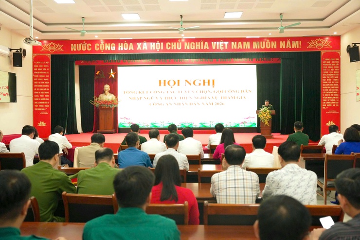 Thiên Lộc tổng kết công tác tuyển chọn, gọi công dân nhập ngũ và thực hiện nghĩa vụ tham gia công an nhân dân năm 2026.- Ảnh 1.