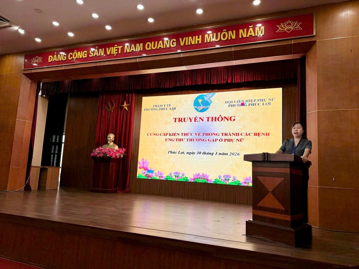 Trạm Y tế Phường phối hợp hội liên hiệp phụ nữ phường tổ chức truyền thông cung cấp kiến thức về phòng tránh các bệnh ung thư thường gặp ở phụ nữ- Ảnh 2.