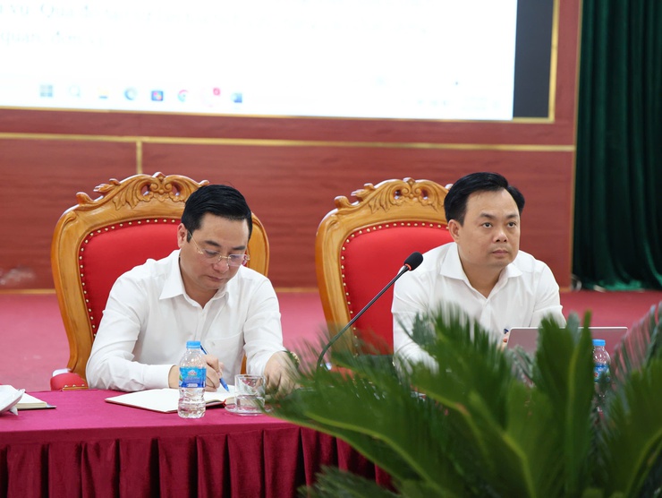 Hội nghị Ban Chấp hành Đảng bộ xã Tam Hưng: Định hướng rõ nhiệm vụ trọng tâm, tạo đà phát triển giai đoạn mới- Ảnh 4.