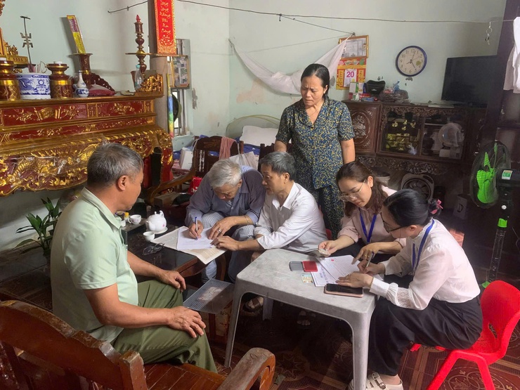 Đưa dịch vụ công đến tận nhà: Cách làm gần dân, sát dân của chính quyền xã Quảng Bị trong Cải cách hành chính và chuyển đổi số- Ảnh 4.