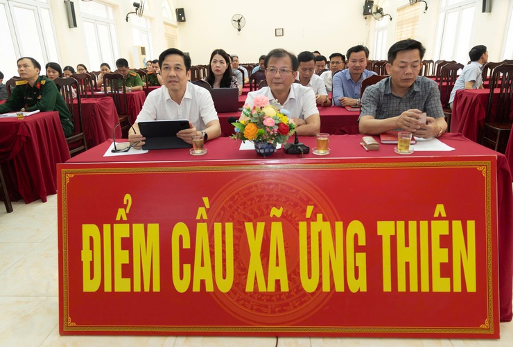 Hà Nội tổ chức hội nghị trực tuyến giao ban Tăng cường kết nối, thống nhất hành động từ Thành phố đến cơ sở- Ảnh 1.