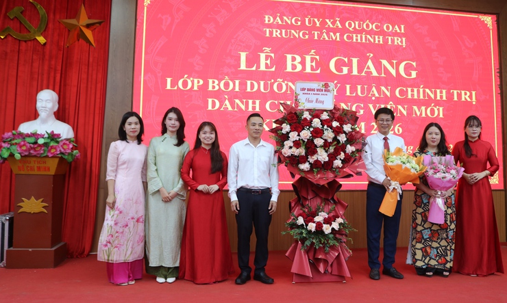 Bế mạc lớp bồi dưỡng đảng viên mới: khẳng định bản lĩnh, nuôi dưỡng khát vọng cống hiến- Ảnh 3.