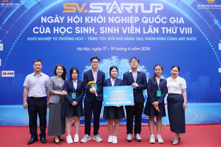 Dự án "Da thuần chay từ mía" của học sinh trường Thanh Xuân xuất sắc giành giải Nhì Quốc gia- Ảnh 2.