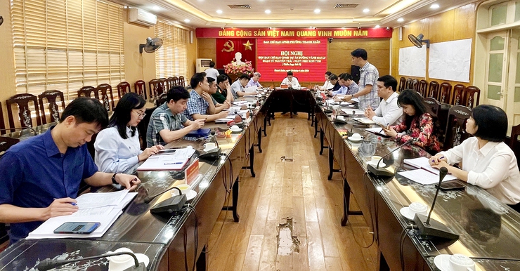 Ban Chỉ đạo GPMB đường Vành đai 2,5 đoạn qua phường Thanh Xuân tổ chức phiên họp “nước rút”
- Ảnh 1.