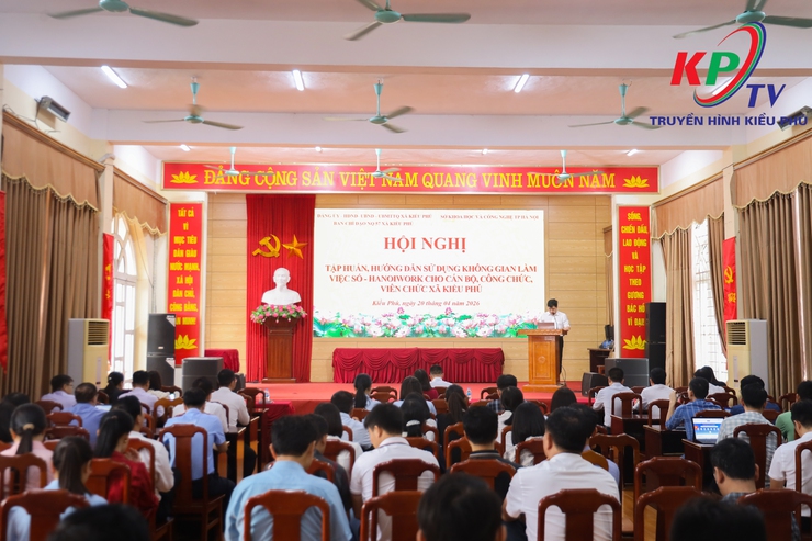 Xã Kiều Phú tập huấn sử dụng Không gian làm việc số (HanoiWork)- Ảnh 1.