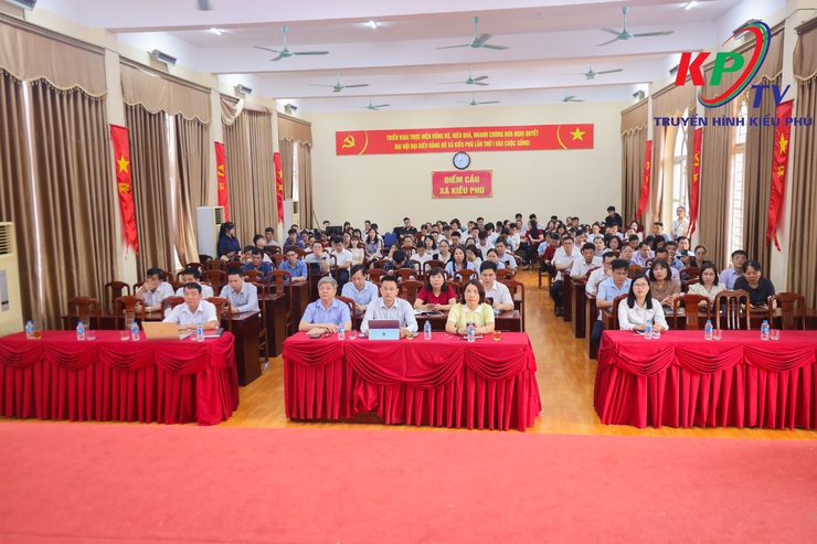 Xã Kiều Phú tập huấn sử dụng Không gian làm việc số (HanoiWork)- Ảnh 2.