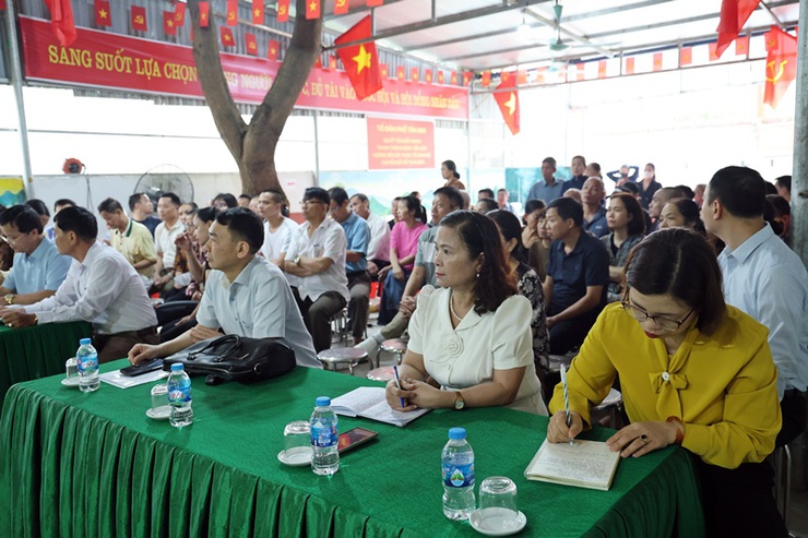 Xuân Mai đối thoại, vận động bàn giao mặt bằng dự án Quốc lộ 6 với hộ gia đình, cá nhân thôn Tân Mai- Ảnh 1.