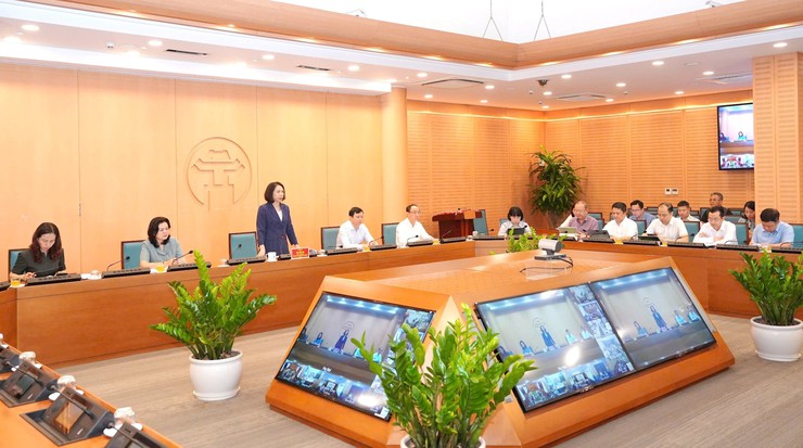 Hà Nội dự kiến tuyển sinh 147.000 học sinh lớp 1, 161.000 học sinh lớp 6, gần 130.000 thí sinh thi lớp 10- Ảnh 1.