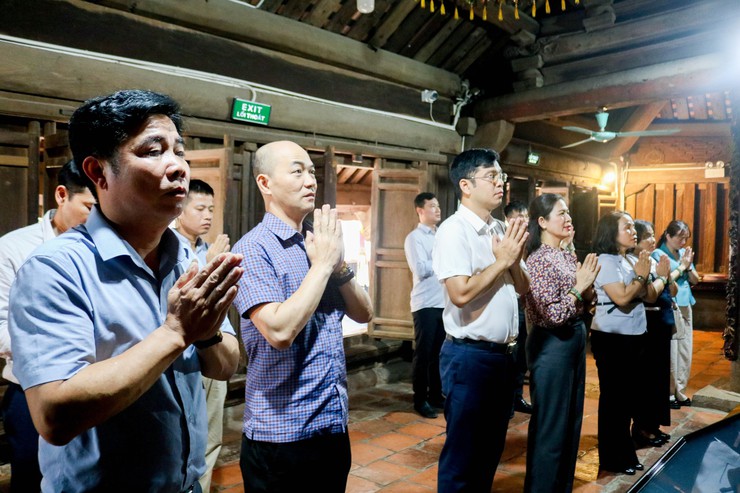 ĐOÀN KIỂM TRA LIÊN NGÀNH THÀNH PHỐ KHẢO SÁT, LÀM VIỆC VỀ CÔNG TÁC TỔ CHỨC LỄ HỘI TẠI QUỐC OAI- Ảnh 1.