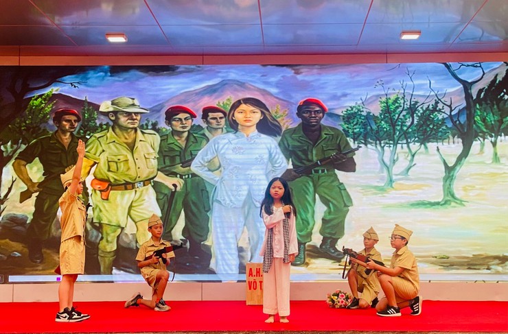 SÔI NỔI NGÀY HỘI SÁCH TẠI CÁC TRƯỜNG TRÊN ĐỊA BÀN PHƯỜNG LĨNH NAM- Ảnh 3.