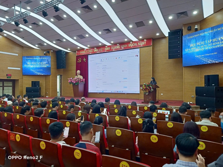 Phường Ô Chợ Dừa tập huấn triển khai mô hình không gian làm việc số HanoiWork- Ảnh 1.