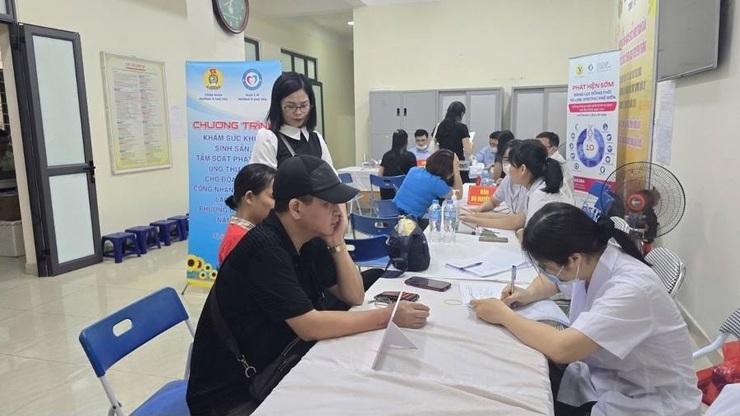 Trạm Y tế Phường Ô Chợ Dừa : Rộn ràng chiến dịch chăm sóc sức khỏe sinh sản &KHHGĐ, nâng cao chất lượng dân số năm 2026- Ảnh 2.