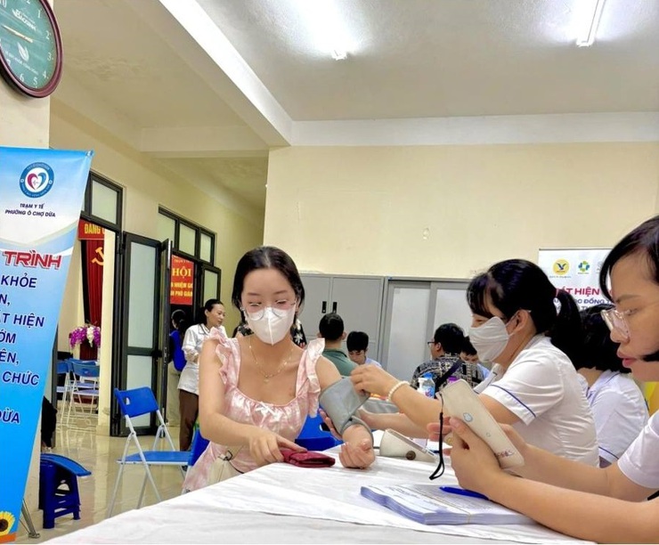 Trạm Y tế Phường Ô Chợ Dừa : Rộn ràng chiến dịch chăm sóc sức khỏe sinh sản &KHHGĐ, nâng cao chất lượng dân số năm 2026- Ảnh 9.