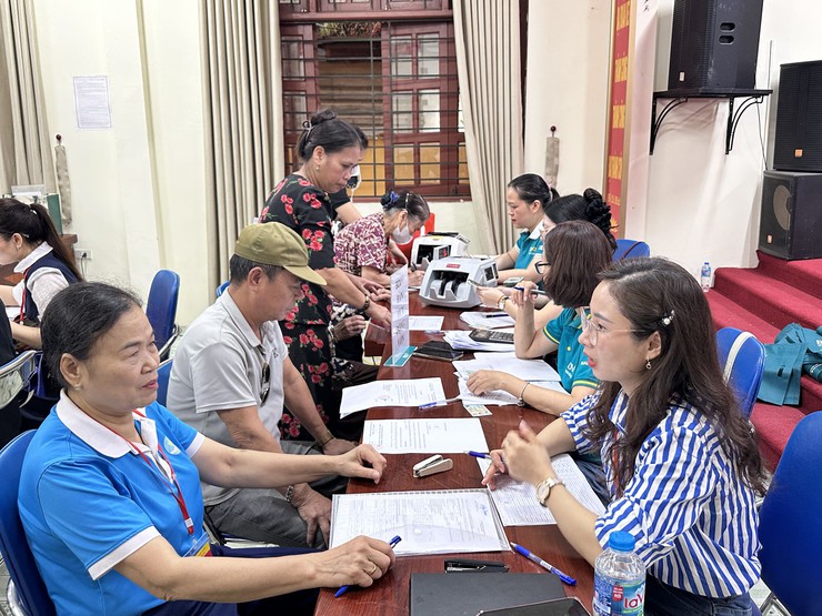 Xã Đại Thanh: Đồng loạt chi trả tiền bồi thường hỗ trợ GPMB Dự án Khu đô thị Thể thao Olympic tại 5 thôn Hữu Từ, Nhân Hoà, Siêu Quần, Quỳnh Đô, Ích Vịnh.- Ảnh 4.