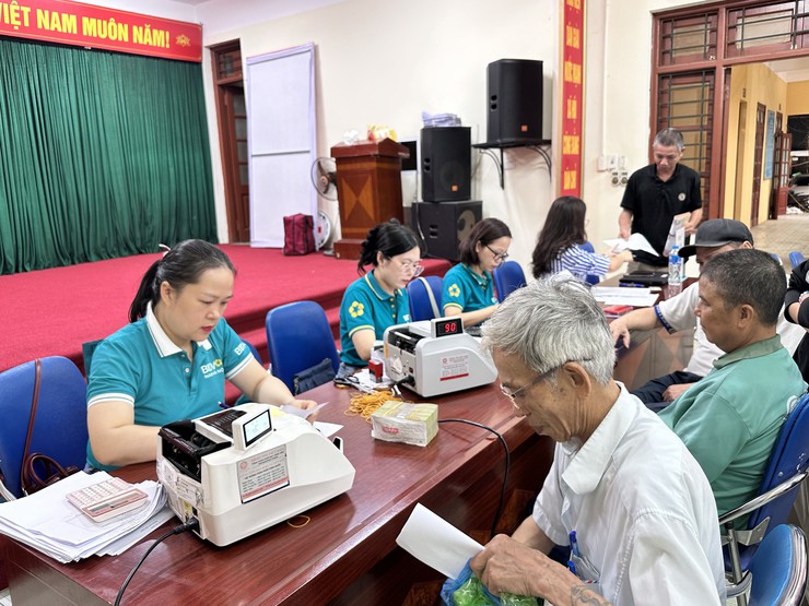 Xã Đại Thanh: Đồng loạt chi trả tiền bồi thường hỗ trợ GPMB Dự án Khu đô thị Thể thao Olympic tại 5 thôn Hữu Từ, Nhân Hoà, Siêu Quần, Quỳnh Đô, Ích Vịnh.- Ảnh 2.