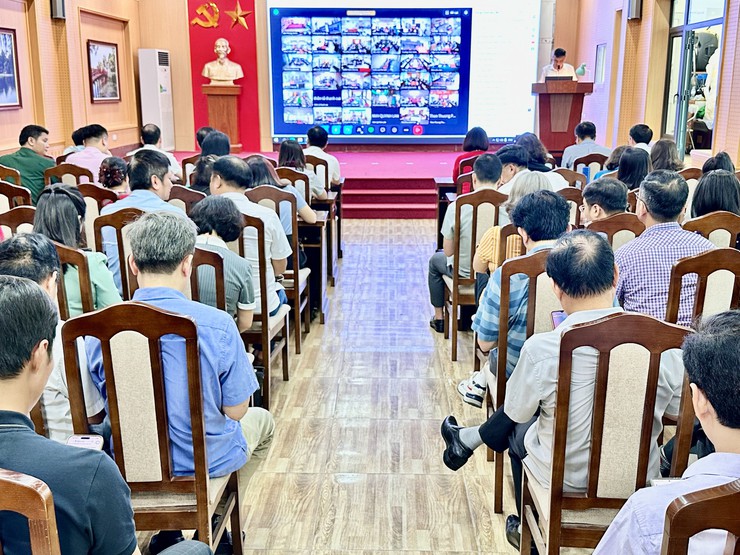 Đảng bộ xã Đại Thanh tổ chức hội nghị trực tiếp kết hợp trực tuyến tới 41 điểm cầu trên toàn địa bàn xã- Ảnh 1.