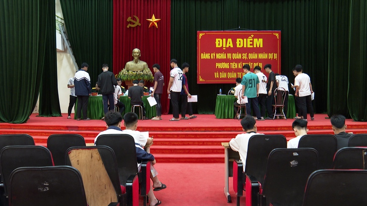 Phú Xuyên tổ chức đăng ký nghĩa vụ quân sự năm 2026 bảo đảm nghiêm túc, đúng quy định- Ảnh 1.