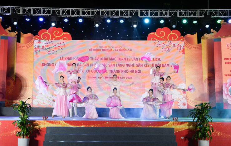 QUỐC OAI KHAI HỘI CHÙA THẦY 2026: ĐÁNH THỨC DI SẢN, LAN TỎA HỒN THIÊNG XỨ ĐOÀI- Ảnh 17.