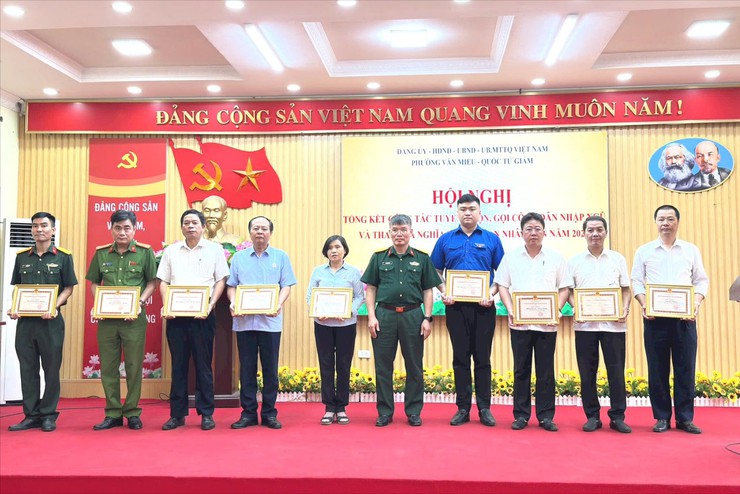 PHƯỜNG VĂN MIẾU - QUỐC TỬ GIÁM BẢO ĐẢM CÔNG KHAI, DÂN CHỦ TRONG CÔNG TÁC TUYỂN QUÂN- Ảnh 1.