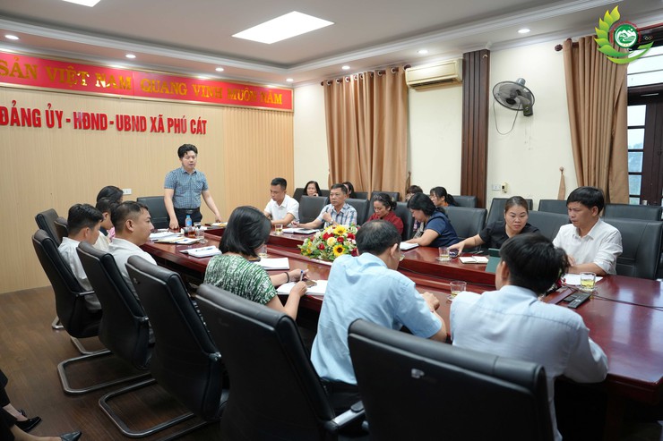 XÃ PHÚ CÁT: SIẾT CHẶT QUẢN LÝ, QUYẾT TÂM CHUẨN HÓA BỮA ĂN BÁN TRÚ TRONG TRƯỜNG HỌC- Ảnh 1.