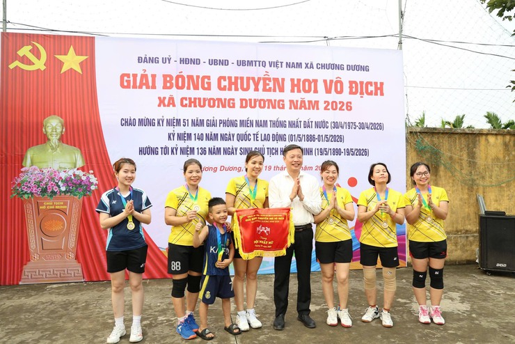 Câu lạc bộ bóng chuyền hơi Đào Xá giành giải nhất nam, nữ Giải bóng chuyền hơi vô địch năm 2026- Ảnh 4.