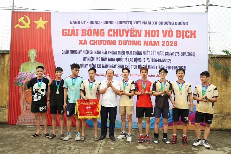 Câu lạc bộ bóng chuyền hơi Đào Xá giành giải nhất nam, nữ Giải bóng chuyền hơi vô địch năm 2026- Ảnh 3.