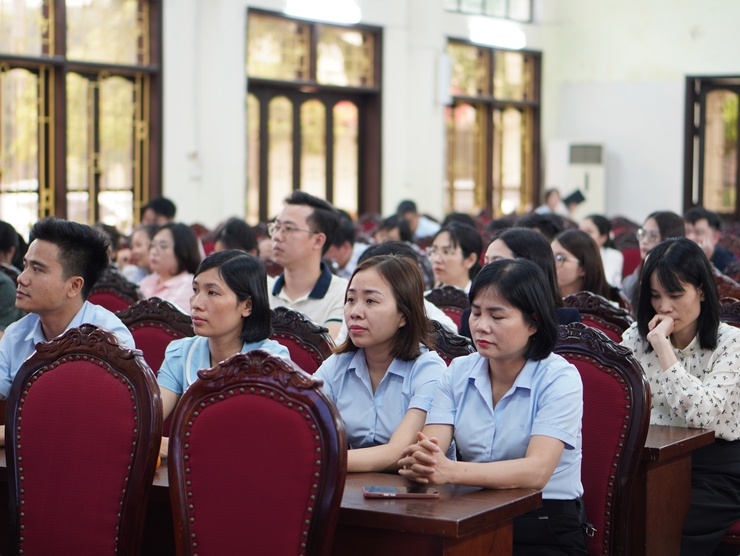 Trung tâm Phục vụ hành chính công Hà Nội tập huấn triển khai đồng bộ quy trình nghiệp vụ, hệ thống dịch vụ công và quản trị Zalo OA - Ảnh 6.