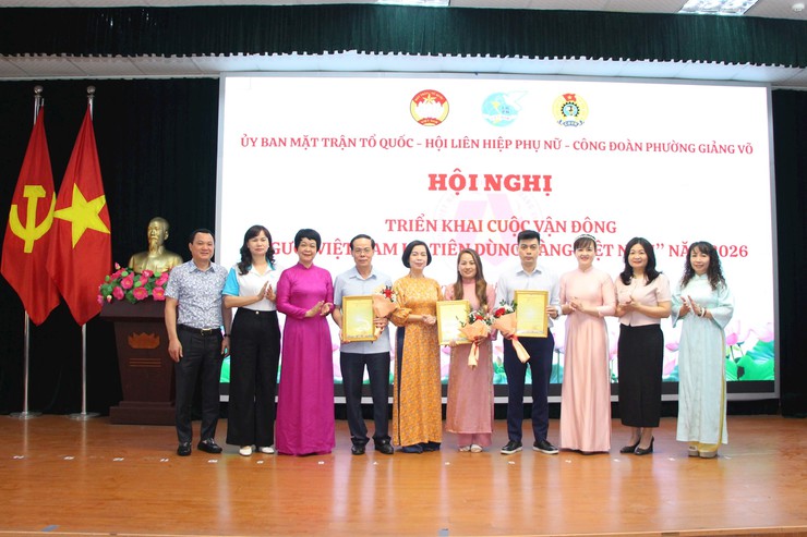 Phường Giảng Võ tổ chức triển khai cuộc vận động “Người Việt Nam ưu tiên dùng hàng Việt Nam năm 2026”, các hoạt động quảng bá sản phẩm Việt Nam chất lượng cao- Ảnh 2.