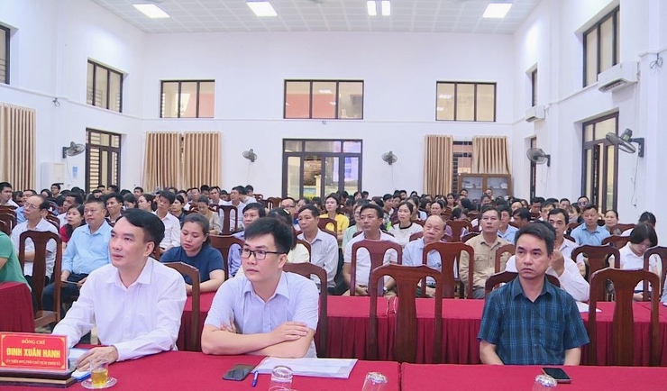 UBND xã Phúc Lộc tổ chức Hội nghị tập huấn kỹ năng số cho tổ chuyển đổi số cộng đồng- Ảnh 2.