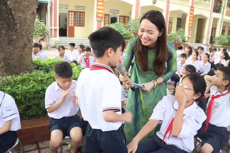 Ấn tượng chương trình “Ngày hội môi trường xanh – lan tỏa văn hóa đọc” tại trường tiểu học Phú Xuyên- Ảnh 15.