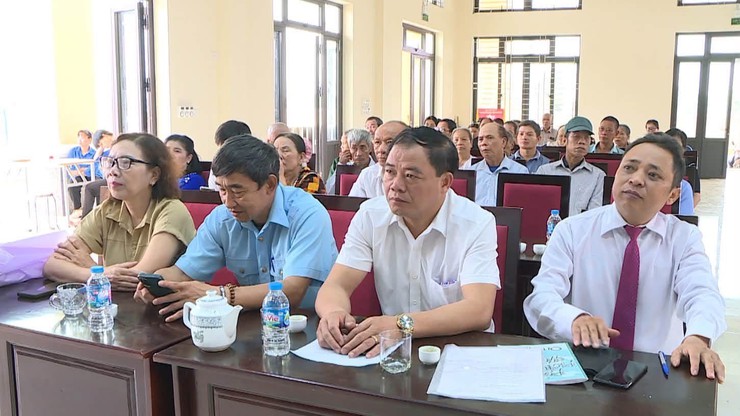 Phúc Thọ kỷ niệm 28 năm Ngày Người khuyết tật Việt Nam, ra mắt CLB "Thanh niên khuyết tật Khát vọng"- Ảnh 4.