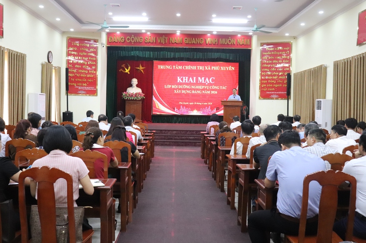 xã Phượng Dực- xã Chuyên Mỹ Khai giảng lớp Bồi dưỡng nghiệp vụ công tác Đảng năm 2026- Ảnh 2.