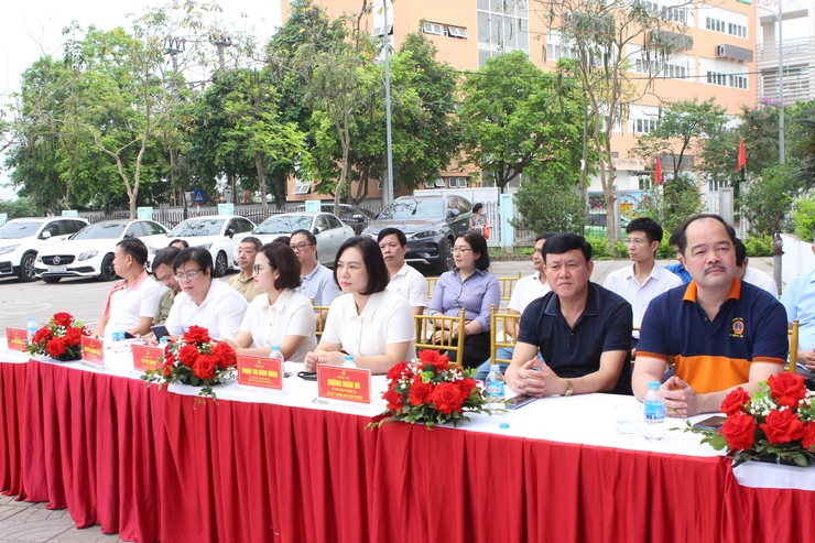 Phường Long Biên tổ chức Ngày hội Thể thao chào mừng các ngày lễ lớn- Ảnh 2.