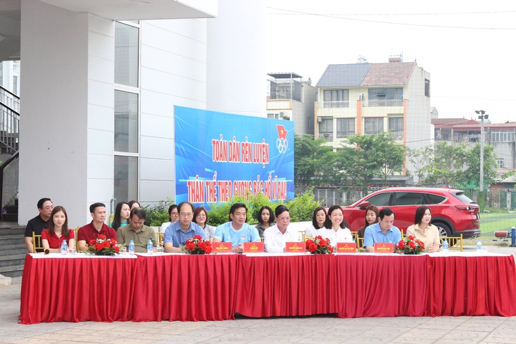 Phường Long Biên tổ chức Ngày hội Thể thao chào mừng các ngày lễ lớn- Ảnh 3.