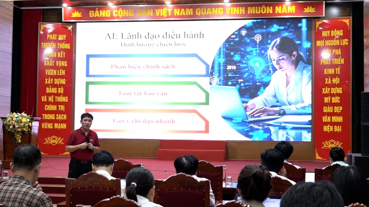 Xã Mỹ Đức nâng cao kỹ năng ứng dụng công nghệ trí tuệ nhân tạo (AI) trong hoạt động công vụ- Ảnh 3.