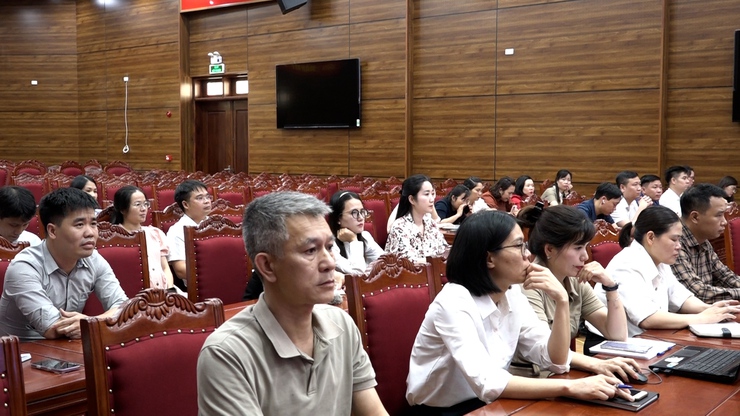 Xã Mỹ Đức nâng cao kỹ năng ứng dụng công nghệ trí tuệ nhân tạo (AI) trong hoạt động công vụ- Ảnh 8.