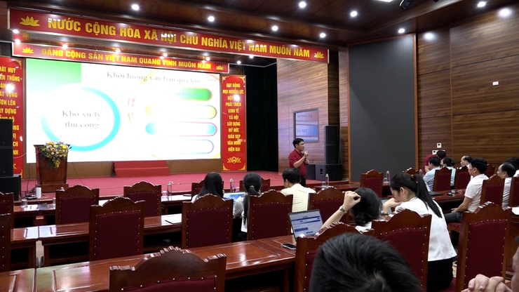 Xã Mỹ Đức nâng cao kỹ năng ứng dụng công nghệ trí tuệ nhân tạo (AI) trong hoạt động công vụ- Ảnh 11.