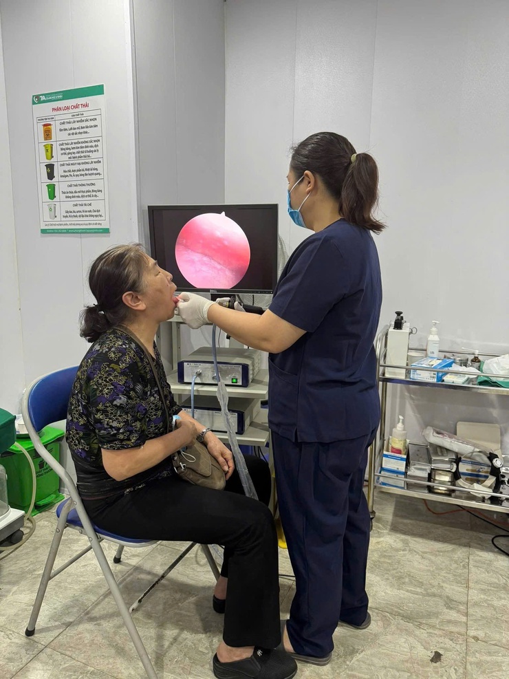 Hội LHPN xã Thanh Trì tổ chức khám sức khỏe, tư vấn miễn phí cho hội viên phụ nữ- Ảnh 3.