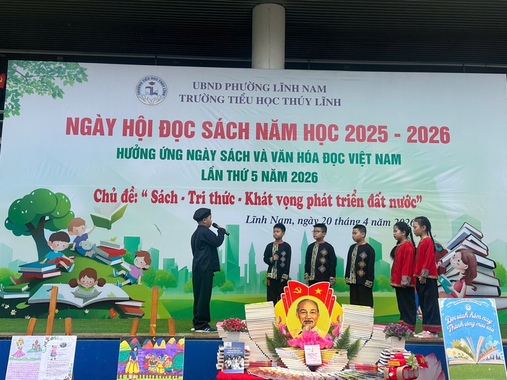 SÔI NỔI NGÀY HỘI SÁCH TẠI CÁC TRƯỜNG TRÊN ĐỊA BÀN PHƯỜNG LĨNH NAM- Ảnh 9.