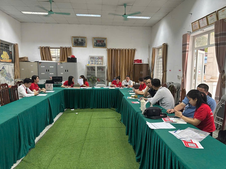 Phú Nghĩa: Thuế cơ sở 21 phối hợp với Ngân hàng TMCP Kỹ Thương Việt Nam (Techcombank)  tuyên truyền, hỗ trợ hộ kinh doanh tuân thủ pháp luật thuế- Ảnh 1.