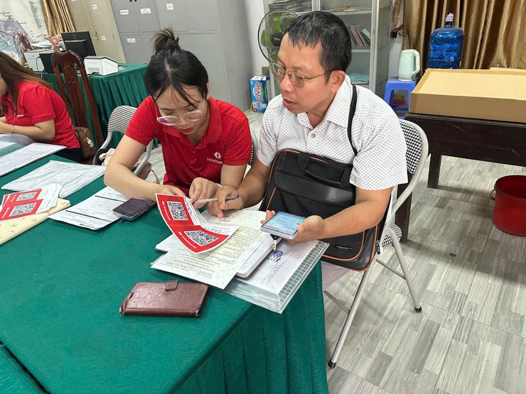 Phú Nghĩa: Thuế cơ sở 21 phối hợp với Ngân hàng TMCP Kỹ Thương Việt Nam (Techcombank)  tuyên truyền, hỗ trợ hộ kinh doanh tuân thủ pháp luật thuế- Ảnh 2.