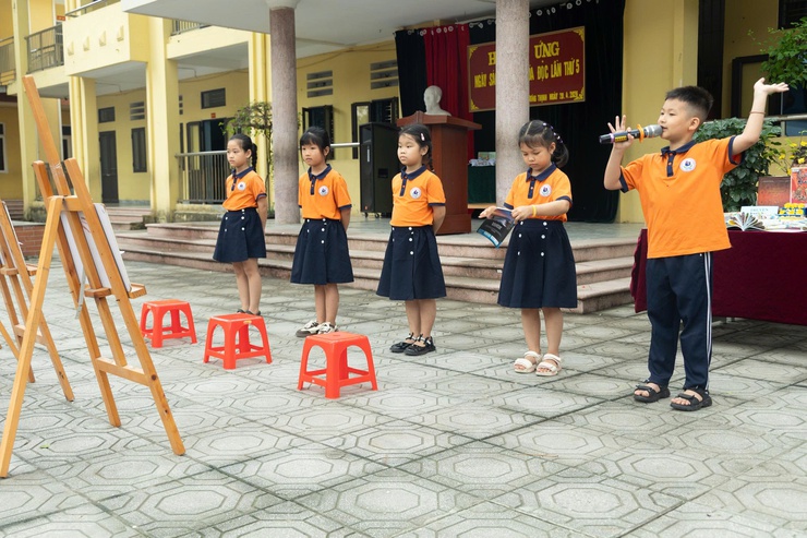 Trường tiểu học Trường Thịnh hưởng ứng Ngày Sách và văn hóa đọc việt nam, xây dựng văn hóa đọc cho học sinh- Ảnh 7.
