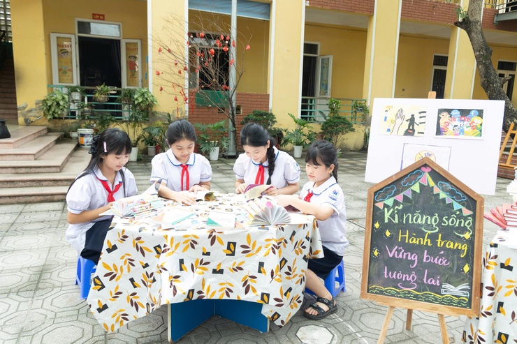 Trường tiểu học Trường Thịnh hưởng ứng Ngày Sách và văn hóa đọc việt nam, xây dựng văn hóa đọc cho học sinh- Ảnh 3.